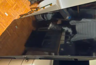 samsung un65tu690tf tv with damaged screen for parts, View more