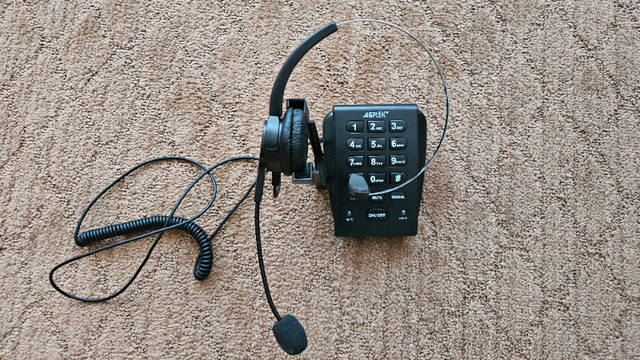 Dialpad Headset in Home Phones & Answering Machines in Ottawa