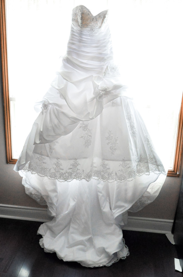 Wedding dress  in Wedding in Mississauga / Peel Region