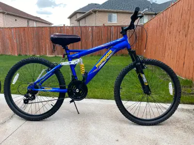 Hi, if you are interested in purchasing this new and never been used 22inches bike email me on Kijij...