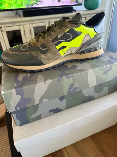 Valentino Garani Men’s Shoes Size 46, Like New condition., View more