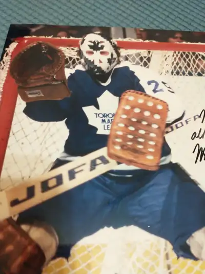1976-1980 Toronto Maple Leafs' Mike Palmateer signed photograph, View more