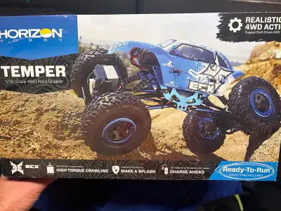 1/18 Temper 4WD Rock Crawler Brushed RTR, Blue/White, View more