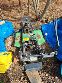 John Deere 260 Lawn Tractor (for parts)