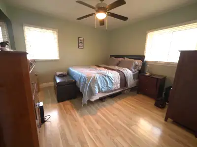 ROOM RENTAL NEAR FANSHAWE - 2 AVAILABLE