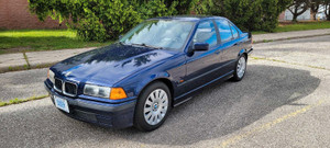 1996 BMW 3 Series 318i 