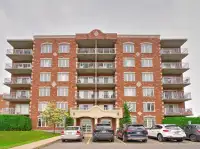 Large cozy one bed room condo st-laurent for rent