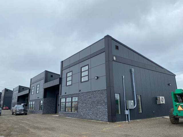 Office/ Warehouse Space for Lease in Commercial & Office Space for Rent in Thunder Bay