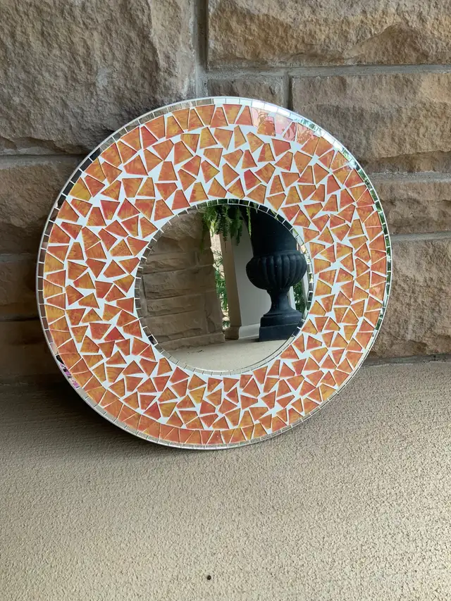 Vintage Early 2000’S Mosaic Tile Orange Round Wall Mirror in Home Décor & Accents in Oakville / Halton Region - Image 2