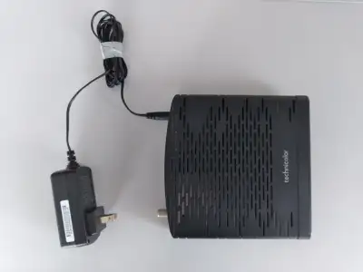 Modem Technicolor TC4350 Cable Modem. Pour plus de renseignements, contacter Marc au (514) 268-3231.