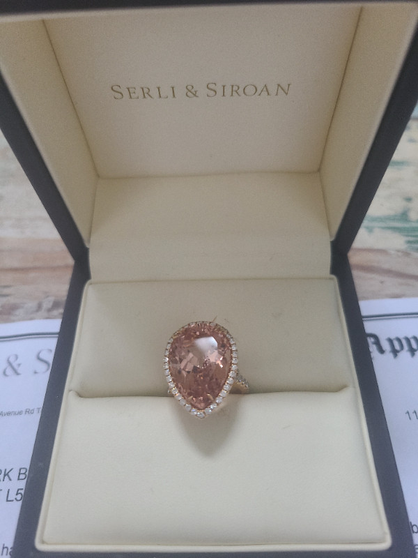 9.67 carat Morganite Ring and 0.79 carats of diamonds for sale! in Jewellery & Watches in Markham / York Region - Image 2