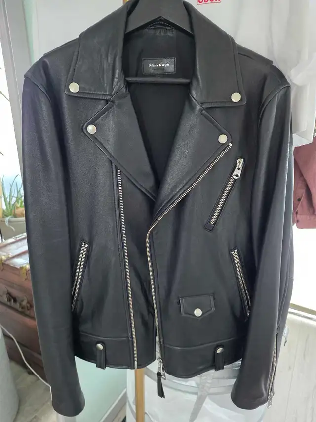 Men's Mackage Fenton Leather Biker Jacket (sz 36) in Men's in City of Toronto - Image 2
