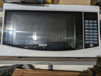 RCA microwave like new