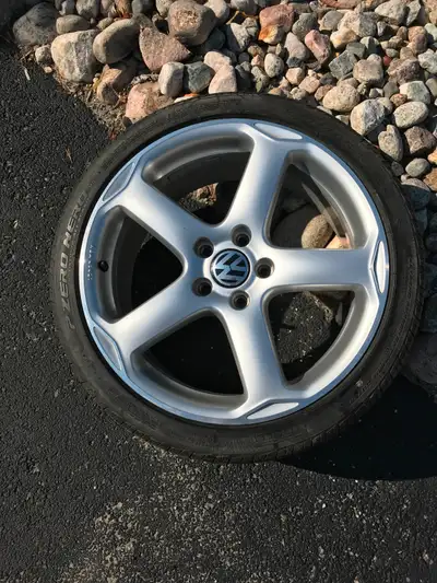 Busted a Khartoum wheel? Worry no more. No need to buy a four wheel replacement set as I have one (o...
