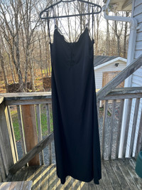  Women’s long black dress