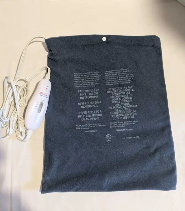 Sunbeam Heating Pad 12 x 16 inches Works in Health & Special Needs in Charlottetown - Image 5