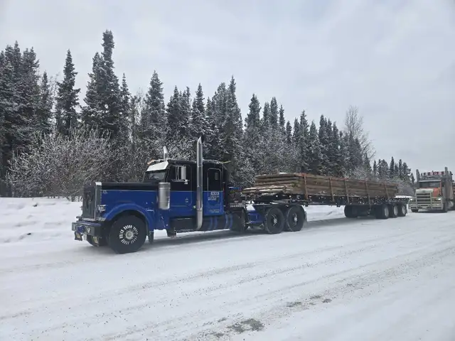 oilfield float in Heavy Trucks in Fort St. John - Image 7