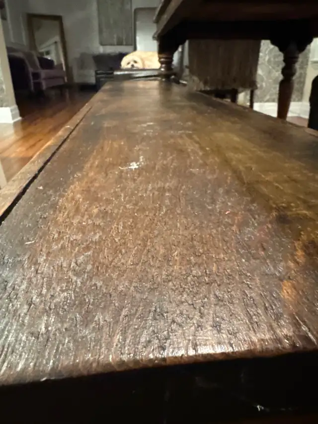 HARDWOOD BENCH SEAT in Other in Ottawa - Image 4