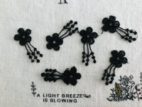10 pcs 1.38" x 0.67" Flowers Appliqué Patch Black ～ Fast Deliver