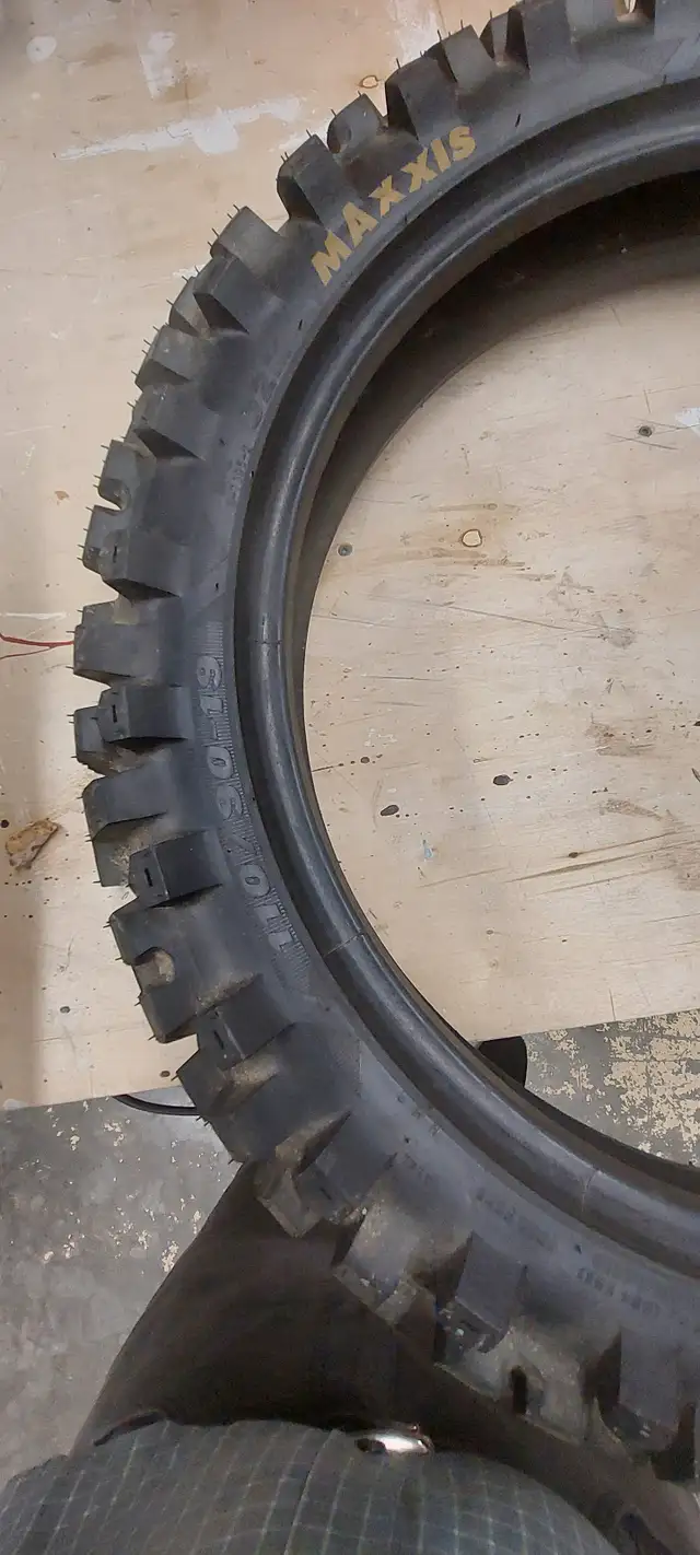 NEW MAXXIS MOTOCROSS TIRE in Dirt Bikes & Motocross in Whitehorse - Image 3
