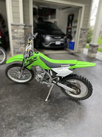 Kawasaki KLX 140 RF Dirt Bike – Excellent Condition Looking to sell a well-maintained Kawasaki KLX 1...