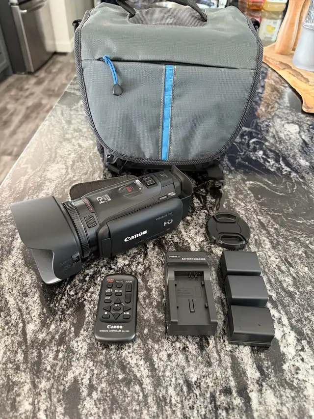 Canon Vixia HF G20 Camcorder | Cameras & Camcorders | Kitchener