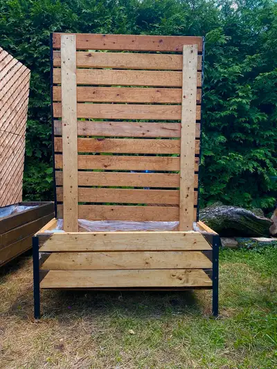 wooden flower post, View more