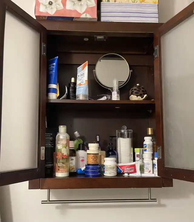 Wall Bathroom Shelving Unit in Hutches & Display Cabinets in Ottawa - Image 3