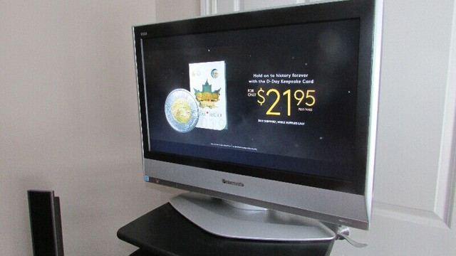 PANASONIC 26" OR 32"  LCD HDTV in TVs in Fredericton - Image 4