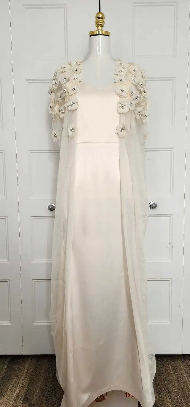 robe de mariage  in Women's - Dresses & Skirts in Longueuil / South Shore - Image 2