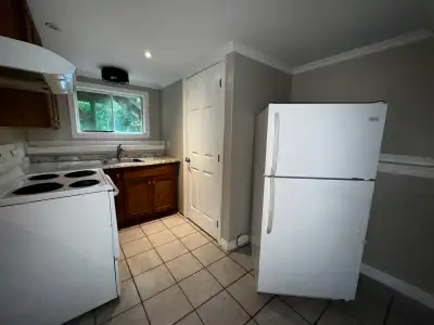 Bottom level single front entrance 2 bedroom apartment for rent available on March 8th. Roughly 1100...