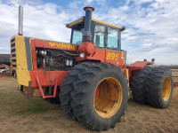 Versatile 895 Tractor