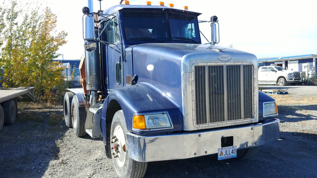 Crane truck in Heavy Trucks in Whitehorse