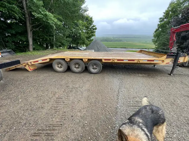 12 tonne float trailer in Other Business & Industrial in Fredericton - Image 5