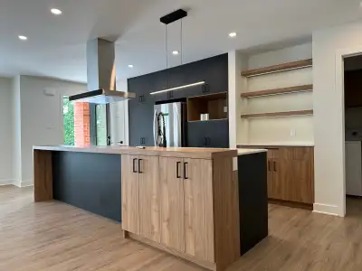 Luxueux 4 1/2 avec électroménagers complet - Dispo 1er juillet