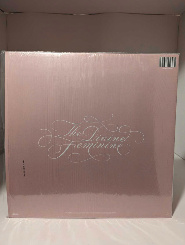 The Divine Feminine Vinyl an album by Mac Miller (Opened) in CDs, DVDs & Blu-ray in Brantford - Image 2
