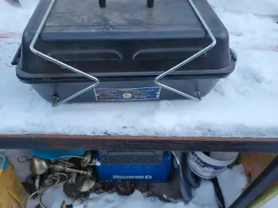 This grill is in excellent working condition but needs a good cleaning. It's not very old.