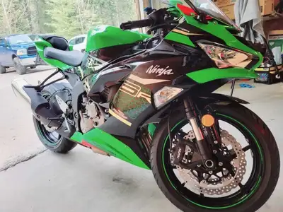 2020 ZX6R 636 For Sale. Located in Kitchener I'm looking for a quick sale here. Price is negotiable...