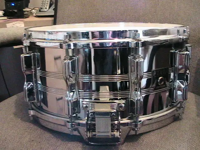 TAMA BILL BRUFORD "IMPRIALSTAR*MASTERCRAFT" Beauty Drum* in Drums & Percussion in Windsor Region - Image 5