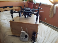 Drone Matrice 100 avec 2 batteries et caméra zoom