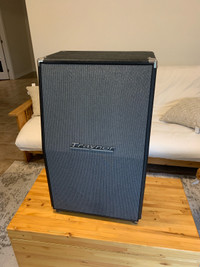 Traynor 2x12 Slant Cab