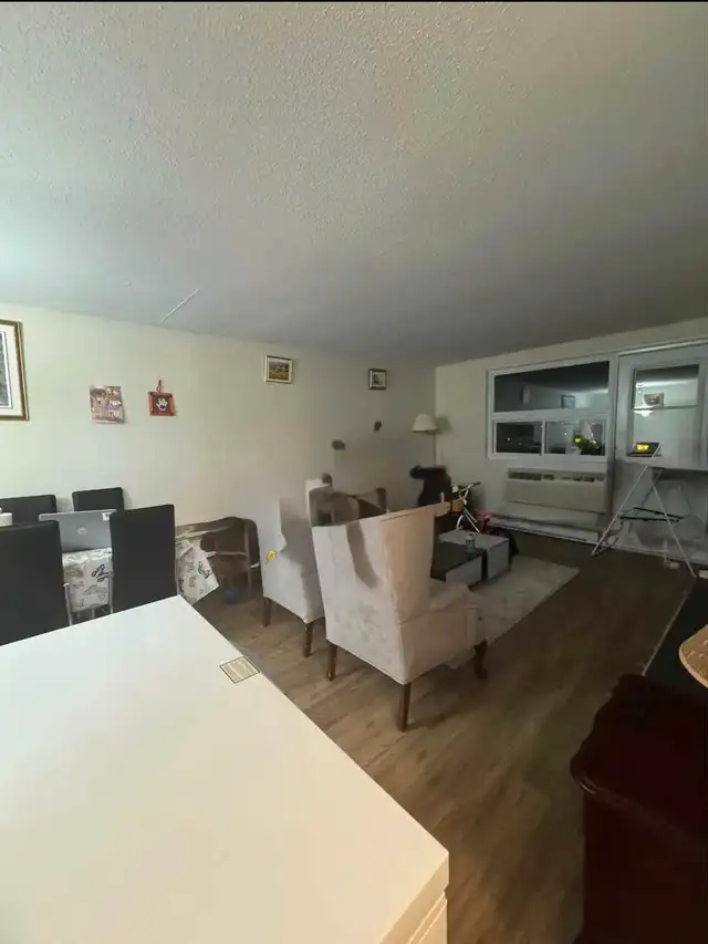 Chambre salon à louer in Room Rentals & Roommates in Gatineau - Image 4