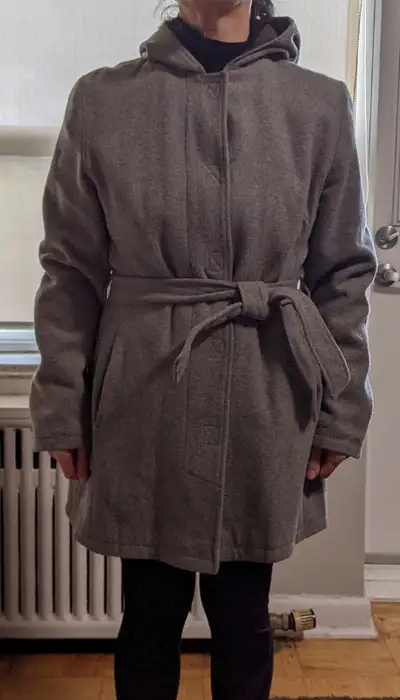 Cibyll Women's Wool Hooded Coat Size Small or 36 Your Favorite Cibyll Jeans. Excellent Condition Fro...