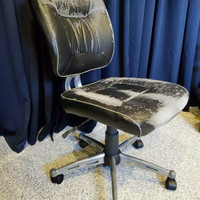 Office chair - Chaise à bureau