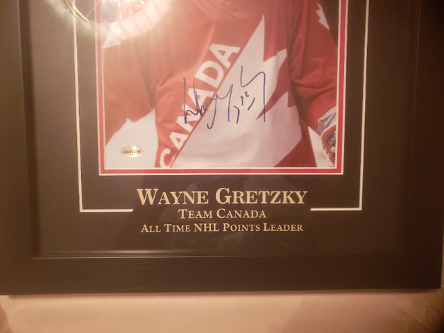 Wayne Gretzky - Original (Signed) Early Yrs 1/1 Photos (4) GWG in Arts & Collectibles in Edmonton - Image 4