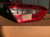 2019 Camry lt taillight trunk mounted