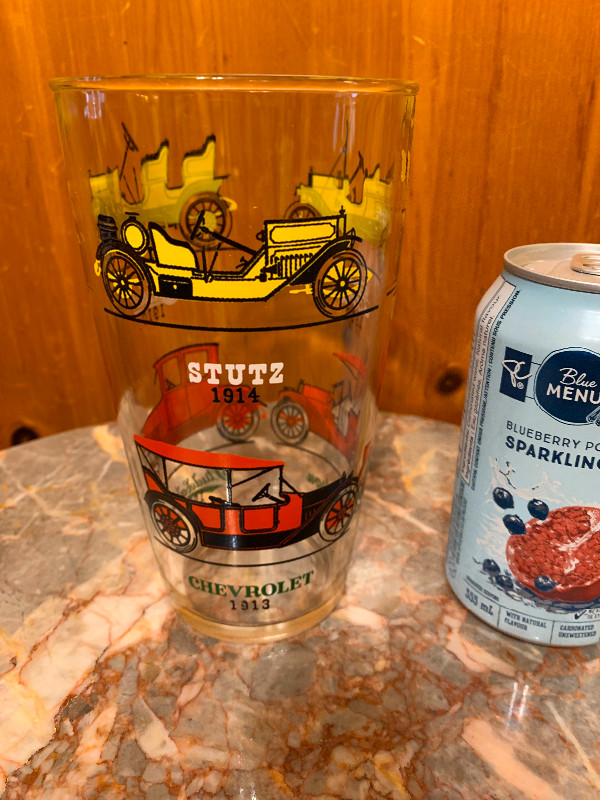 Large Vintage Automobile Glass, Ford, Chevy, Hudson, Stutz, Etc. in Arts & Collectibles in Norfolk County - Image 2