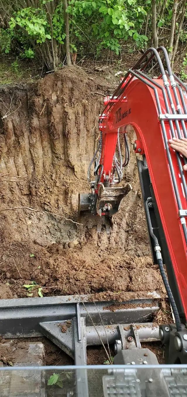 Excavation service in Excavation, Demolition & Waterproofing in North Bay - Image 7