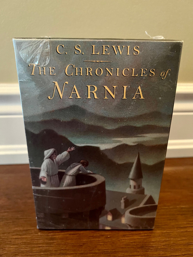 Chronicles of Narnia Book Set in Children & Young Adult in Markham / York Region - Image 3