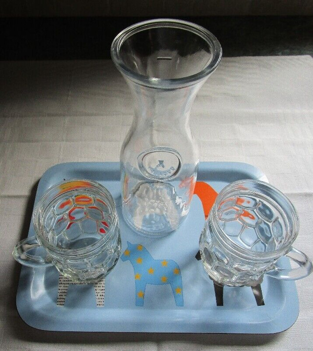 TRAY, CARAFE and GLASS MUGS in BBQs & Outdoor Cooking in Belleville - Image 2